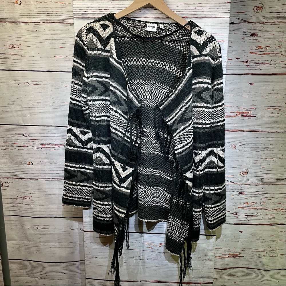 .Object Collectors Item Women's Aztec Print Cardigan with Fringe - size S